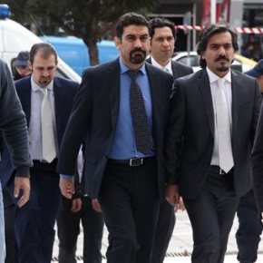 Άγκυρα προς Αθήνα: Παραδώστε τους οκτώ Τούρκους αξιωματικούς