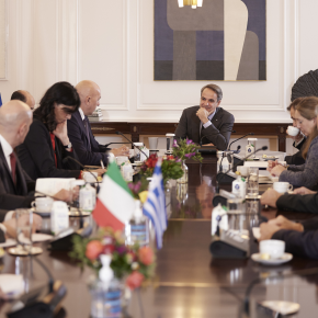Μητσοτάκης: Στο Μαξίμου ο Ιταλός υπουργός Άμυνας – Παρών και ο Ν.Παναγιωτόπουλος